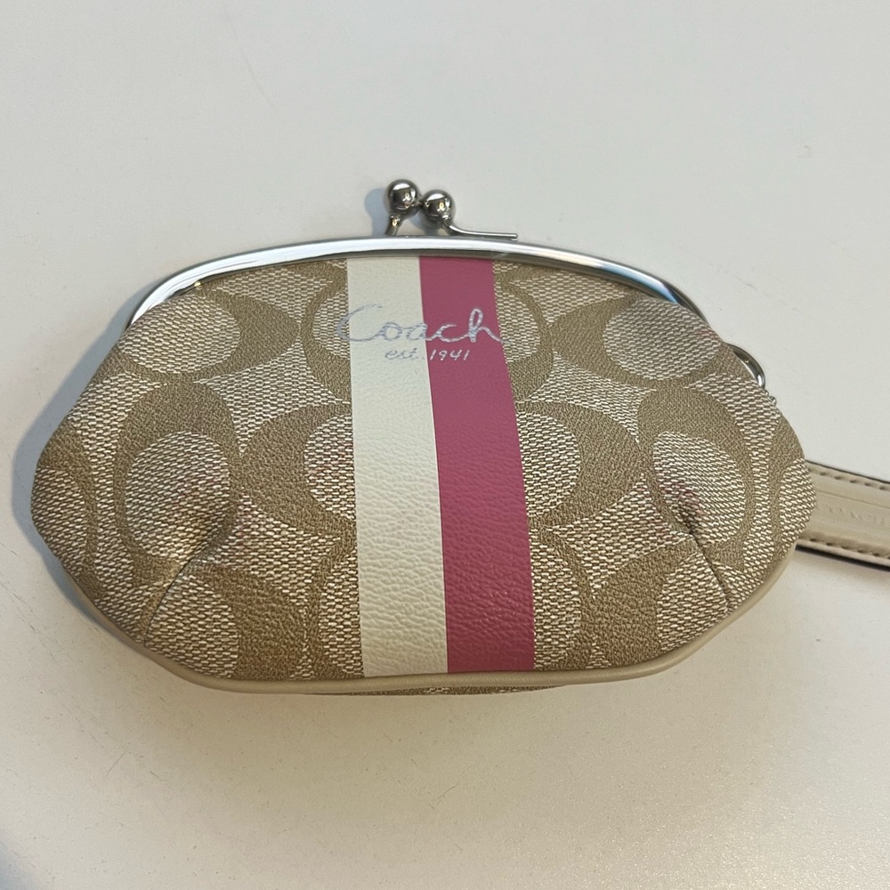 Coach Chelsea Heritage Stripe Kisslock Coin Purse - New